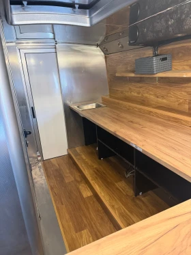 Iveco Uni Търговска каравана | Auto.bg — изображение 5