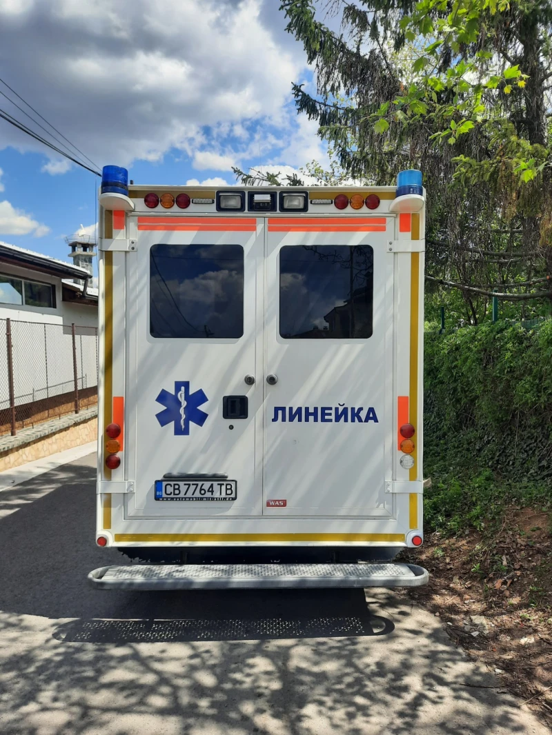 Mercedes-Benz Sprinter 2.2 DISEL, снимка 2 - Бусове и автобуси - 53341208