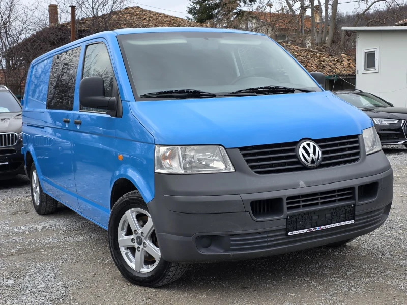 VW Transporter 2.5 TDI 131 К.С. ДЪЛГА БАЗА / 6 МЕСТА / КЛИМАТИК, снимка 2 - Бусове и автобуси - 53504236
