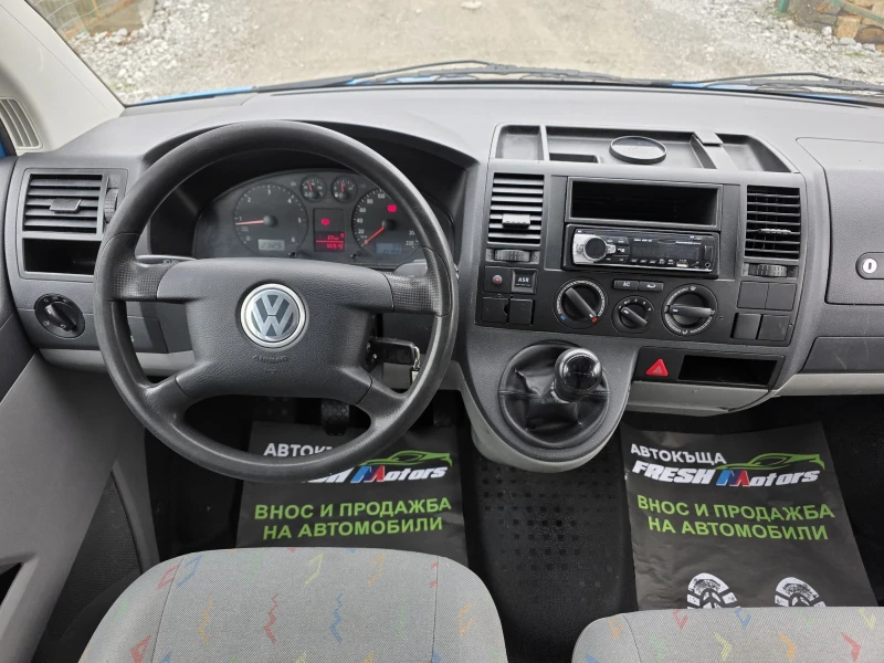 VW Transporter 2.5 TDI 131 К.С. ДЪЛГА БАЗА / 6 МЕСТА / КЛИМАТИК, снимка 9 - Бусове и автобуси - 53504236