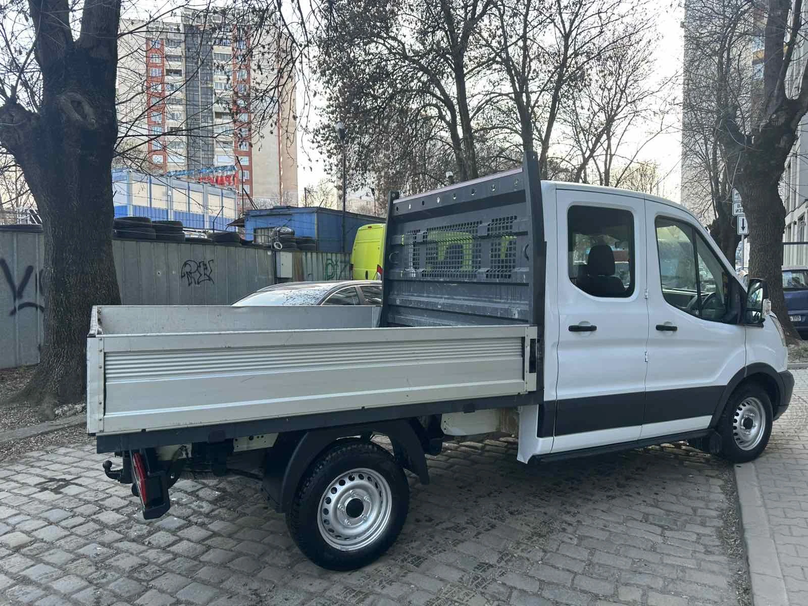 Ford Transit 2.2TDCi, снимка 11 - Бусове и автобуси - 54237153
