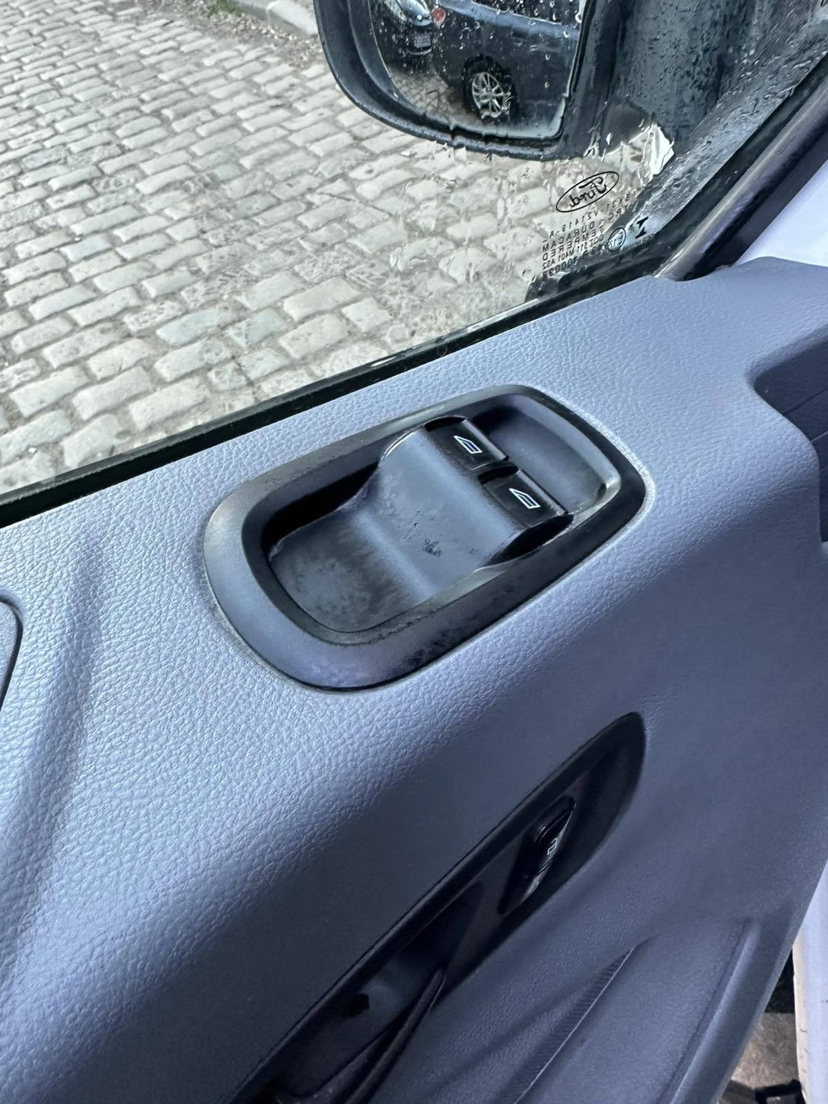 Ford Transit 2.2TDCi, снимка 4 - Бусове и автобуси - 54237153