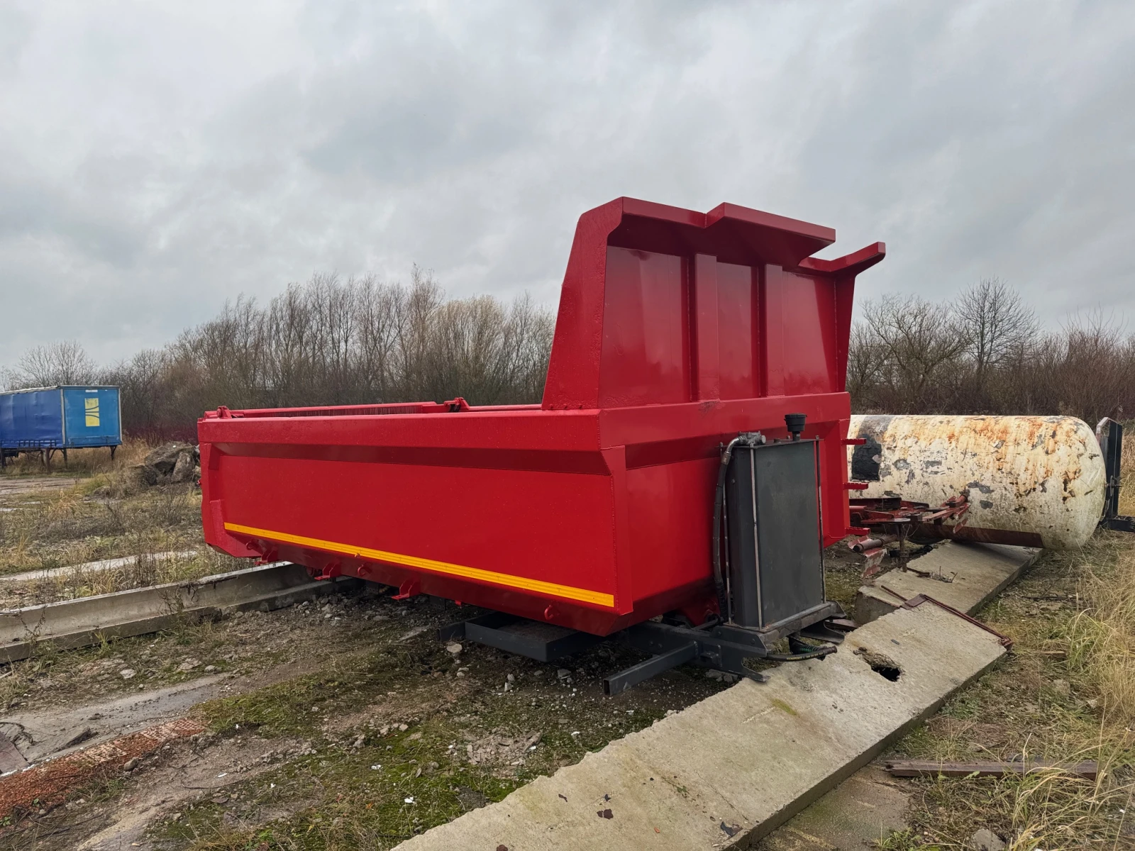 Mercedes-Benz Actros  - изображение 2