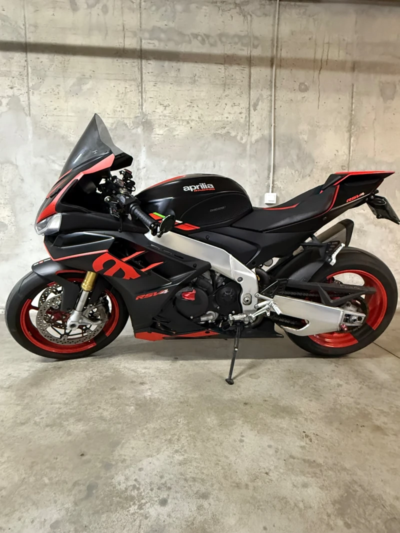 Aprilia RSV4 1100, снимка 9 - Мотоциклети и мототехника - 52752911