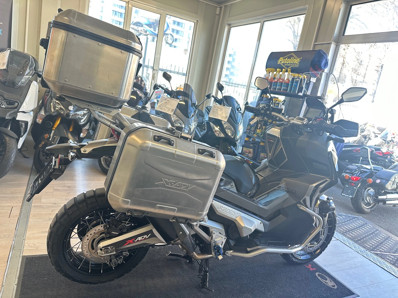 Honda X-ADV 750i Desert Track 06.2018г., снимка 15 - Мотоциклети и мототехника - 54133900