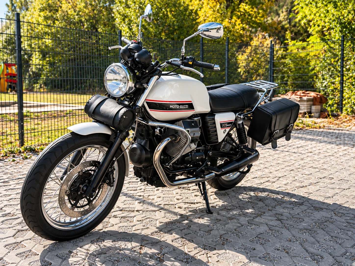 Moto Guzzi V 7 Classic * Доставка* Лизинг* Обслужване, снимка 2 - Мотоциклети и мототехника - 56565156