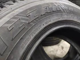 Гуми Зимни 225/70R17, снимка 9