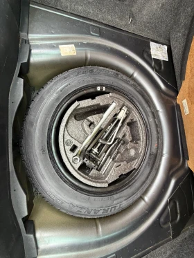 Skoda Octavia VRS | 2.0 TDI | NAVI | СЕРВИЗНА ИСТОРИЯ , снимка 16