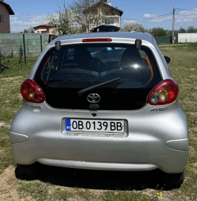 Toyota Aygo, снимка 8