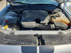 Dodge Challenger 3.6l Sxt, снимка 11