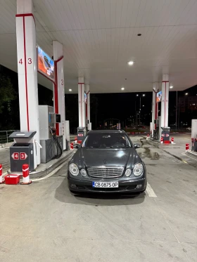 Mercedes-Benz E 270, снимка 5