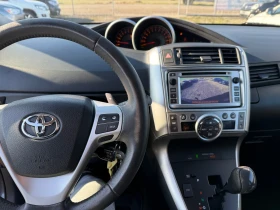 Toyota Verso 1.8i CH Navi Automat 7m, снимка 9