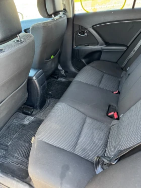 Toyota Avensis, снимка 3