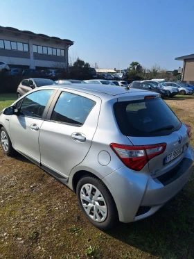 Toyota Yaris 1.5 HYBRID 100% СЕРТИФИЦИРАНО ОБСЛУЖВАНА!!! - 9714 € / 18998.93 лв. - 13252718 4