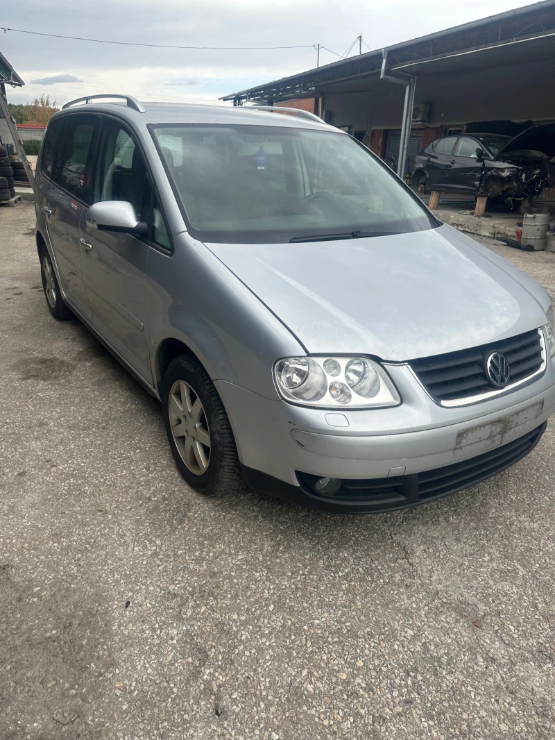 VW Touran 1.9TDI BKCDSG НА ЧАСТИ, снимка 3 - Автомобили и джипове - 47534898