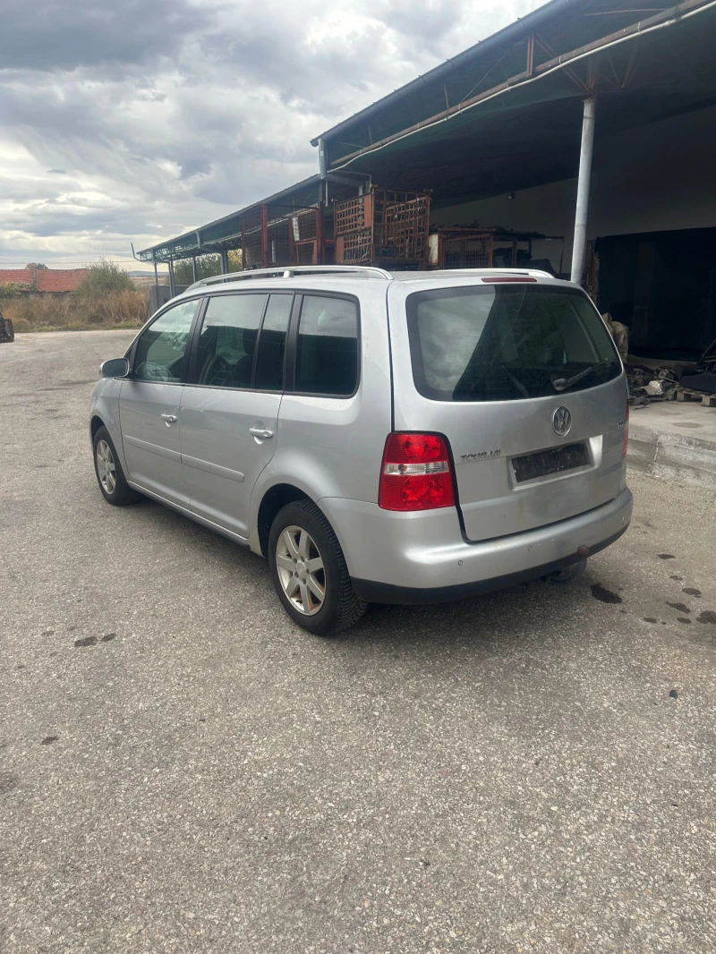 VW Touran 1.9TDI BKCDSG НА ЧАСТИ, снимка 5 - Автомобили и джипове - 47534898