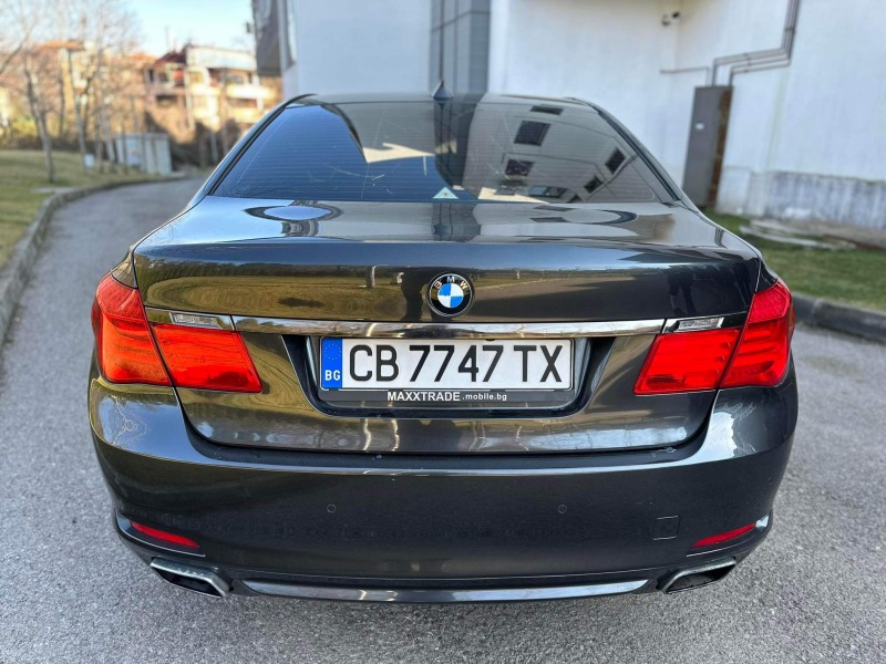 BMW 740 i / КАМЕРА / ПОДГРЕВ, снимка 6 - Автомобили и джипове - 44342682