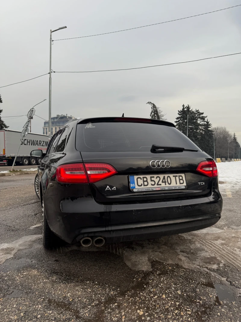 Audi A4 2.0 TDI, снимка 4 - Автомобили и джипове - 48687316