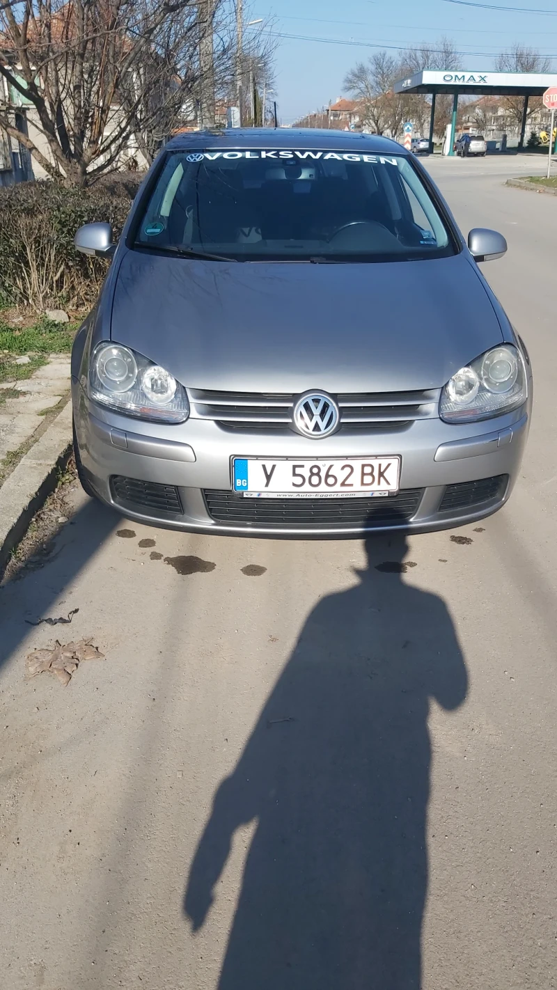 VW Golf, снимка 2 - Автомобили и джипове - 49299371