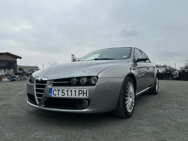 Alfa Romeo 159 1.9 JTDm, снимка 1 - Автомобили и джипове - 49394464