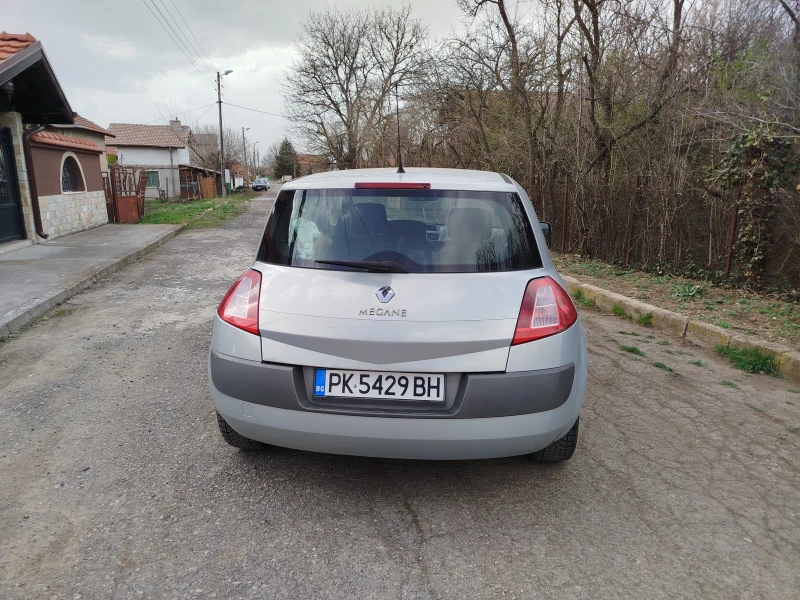 Renault Megane, снимка 8 - Автомобили и джипове - 49516499