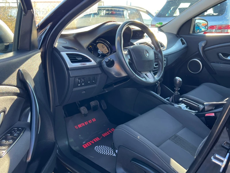 Renault Megane ЛИЗИНГ-КЛИМАТРОНИК-ТОП, снимка 7 - Автомобили и джипове - 51791432