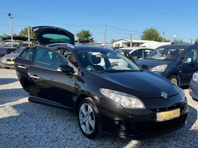 Renault Megane ЛИЗИНГ-КЛИМАТРОНИК-ТОП, снимка 17 - Автомобили и джипове - 51791432