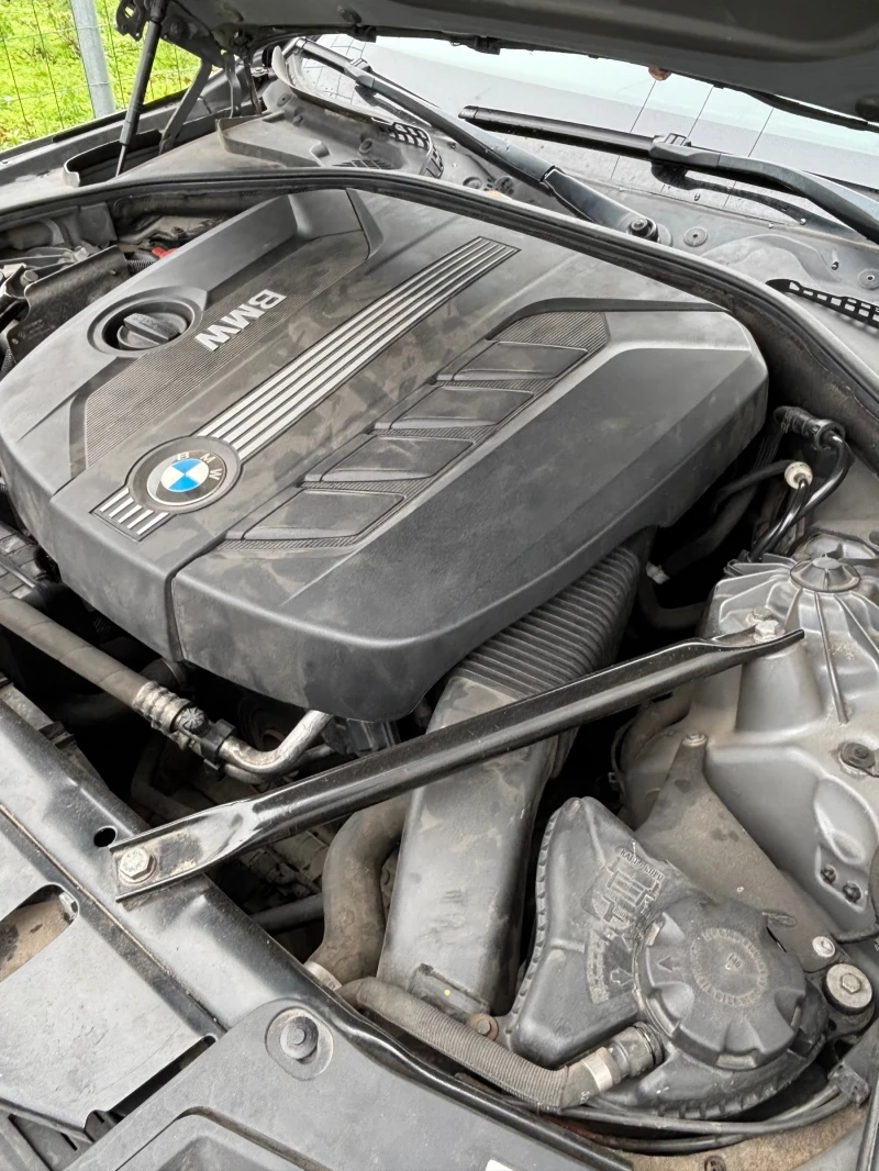 BMW 520 2.0, снимка 10 - Автомобили и джипове - 52398554