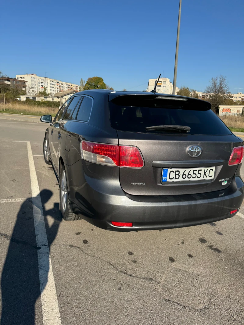 Toyota Avensis, снимка 6 - Автомобили и джипове - 52534809