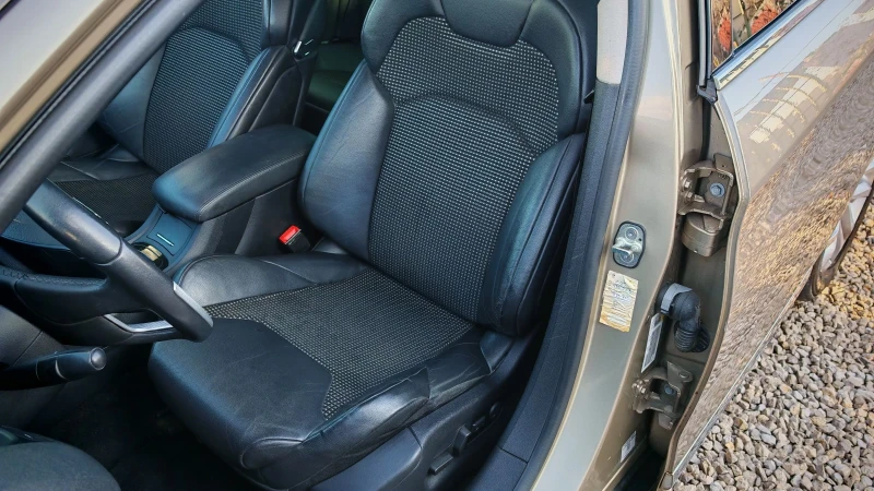 Citroen C5 2.0HD-I163k.ТОП СЪСТОЯНИЕ СЕРВИЗНА КНИЖКА , снимка 12 - Автомобили и джипове - 52856255