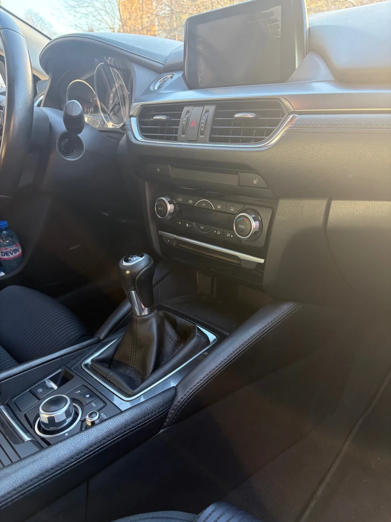 Mazda 6, снимка 8 - Автомобили и джипове - 53141925