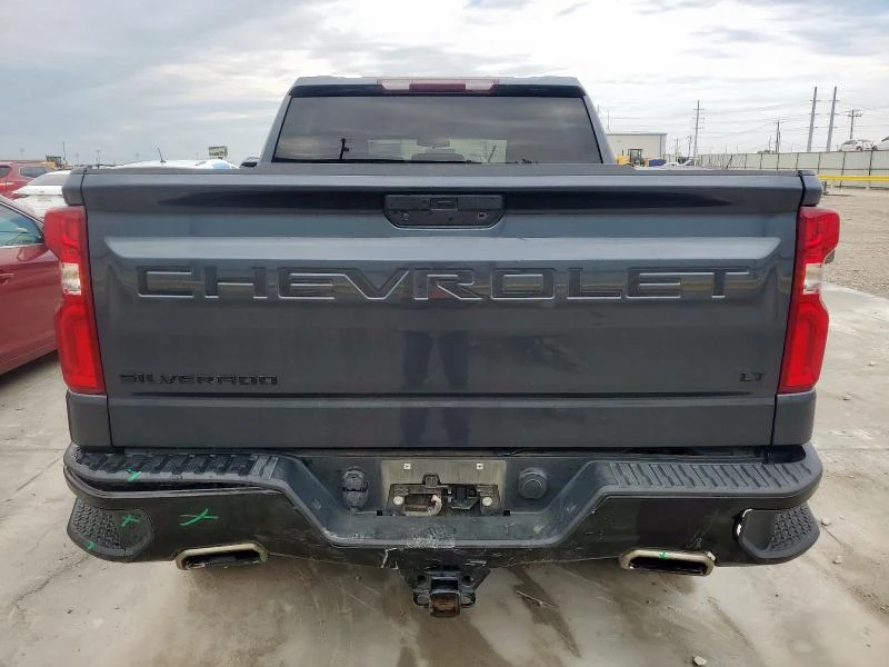 Chevrolet Silverado K1500 LT TRAIL BOSS - изображение 3