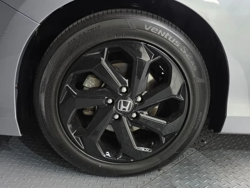 Honda Accord 2.4 9Th Generation, снимка 13 - Автомобили и джипове - 55841453