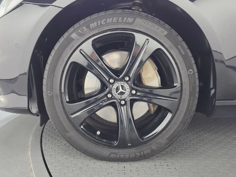 Mercedes-Benz E 300 E300 4MATIC Avnatgarde| 245�.�. | Mobile.bg � ����������� 5