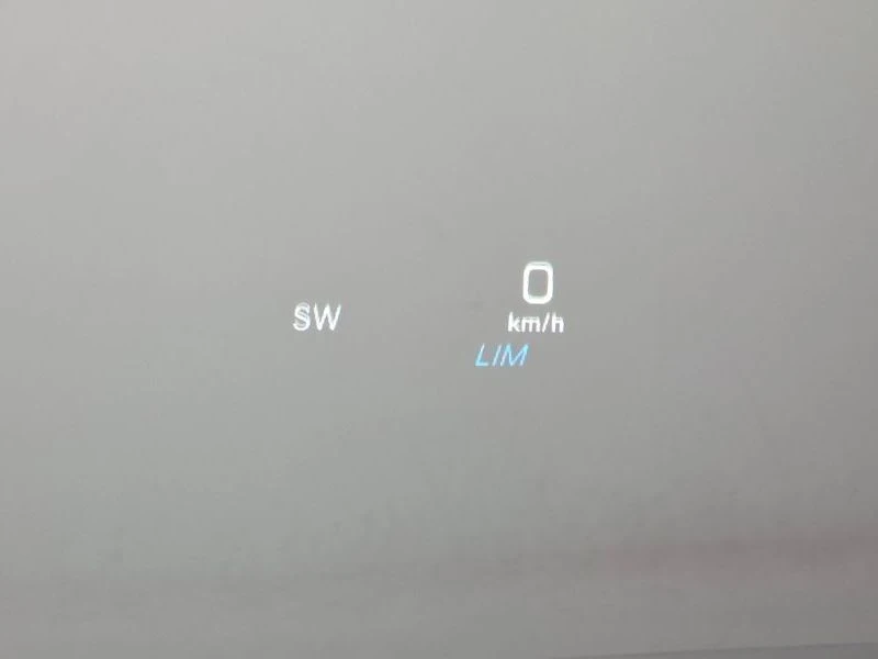 Mercedes-Benz E 300 E300 4MATIC Avnatgarde| 245�.�. | Mobile.bg � ����������� 17