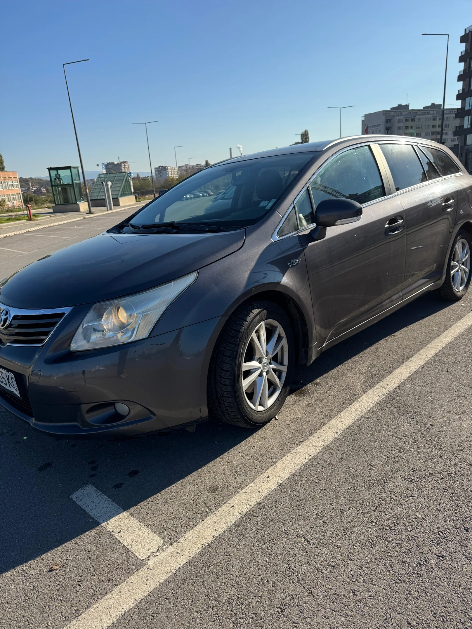 Toyota Avensis, снимка 1