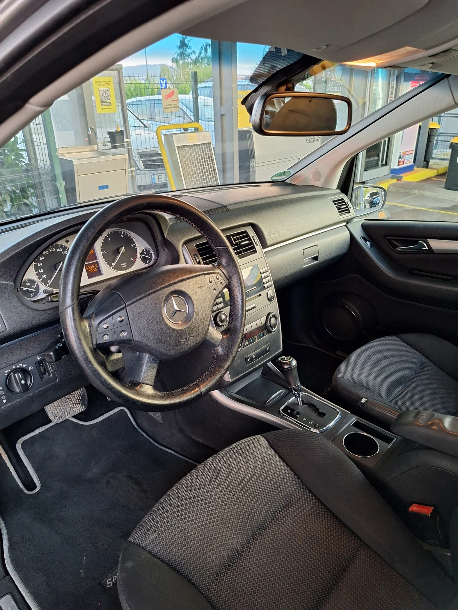 Mercedes-Benz B 200 B200CDI АВТОМАТИК - изображение 10