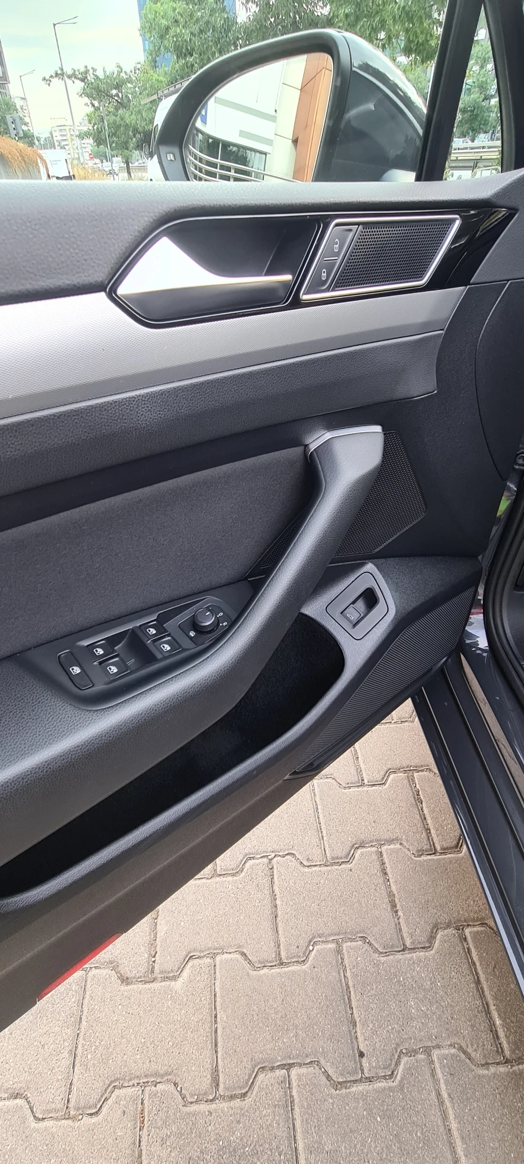 VW Passat | Mobile.bg   12