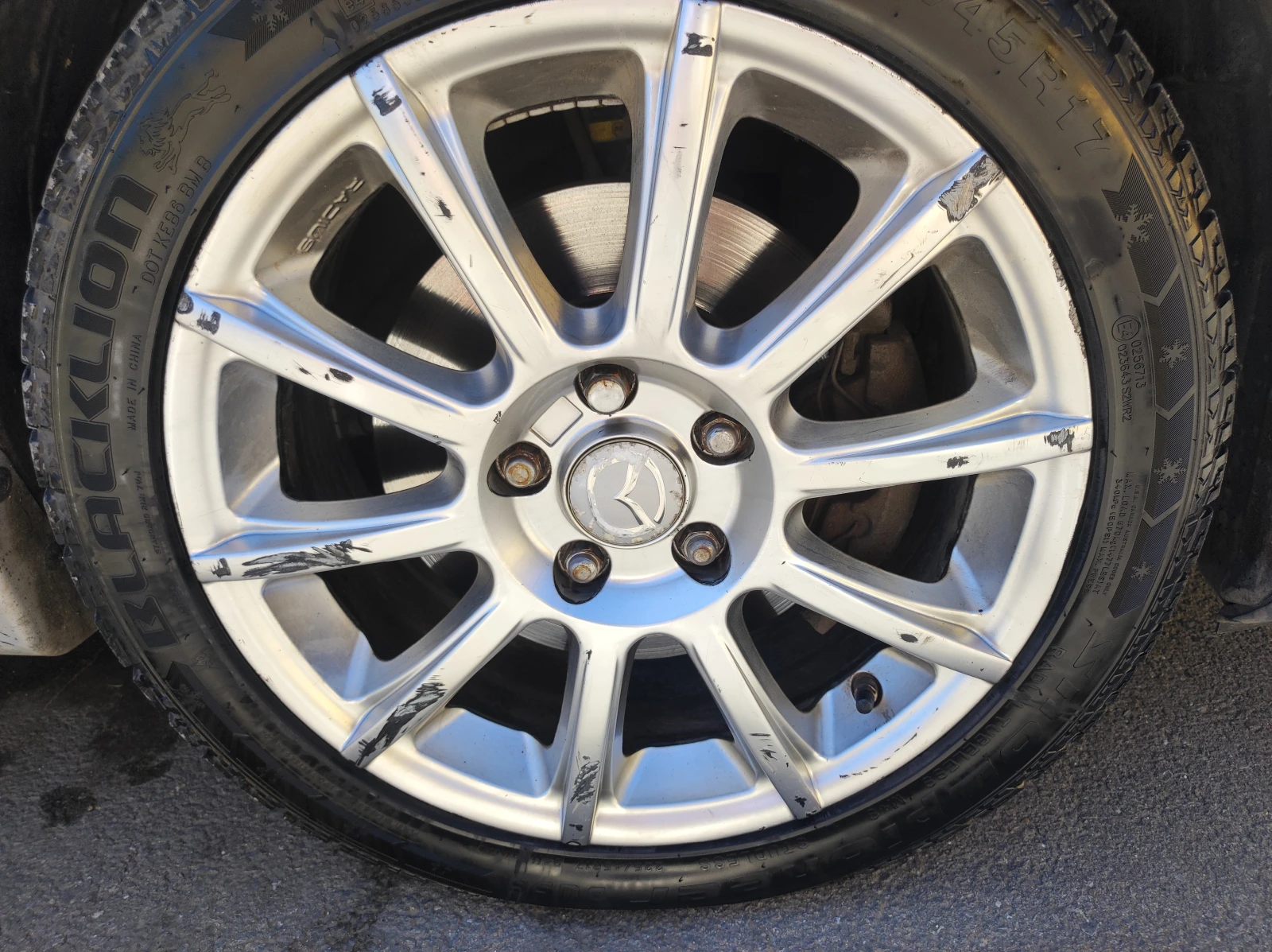 Mazda 3 Sport 2.0 - изображение 4