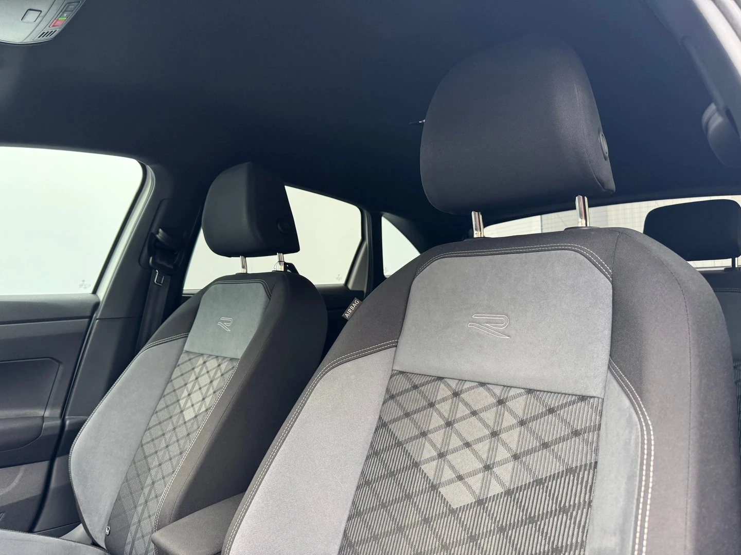 VW Taigo R-Line 1.5 TSI OPF DSG | Mobile.bg � ����������� 7