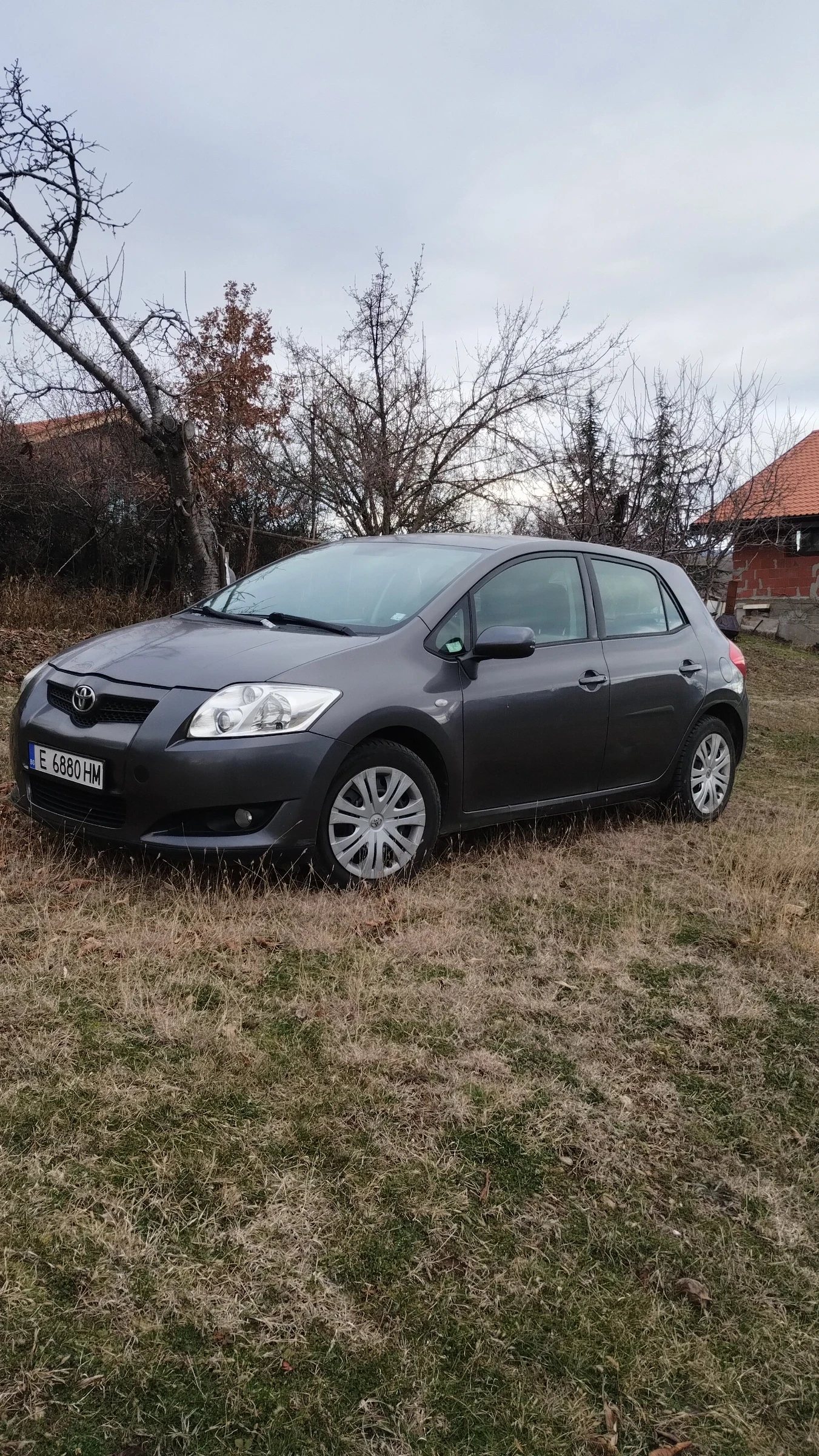 Toyota Auris 1.6 бензин  - изображение 6