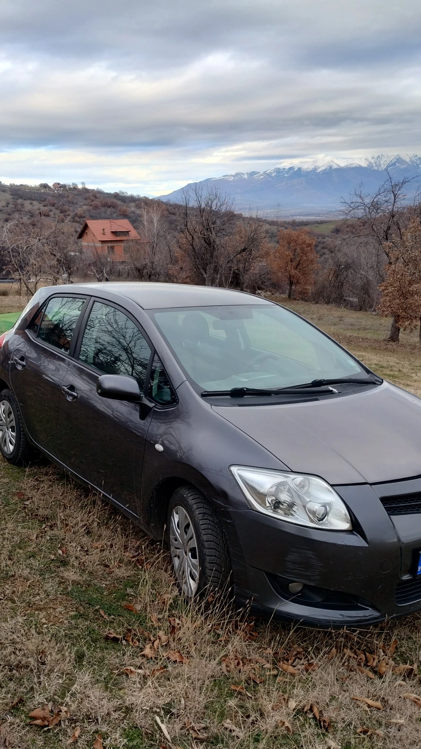 Toyota Auris 1.6 бензин  - изображение 4