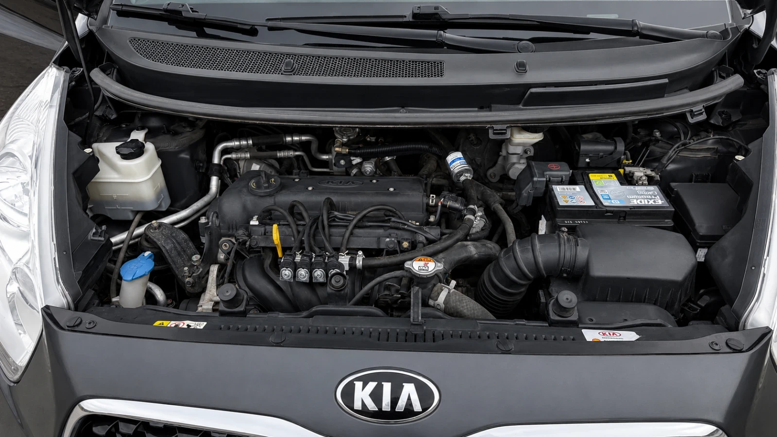 Kia Venga 1.4 бензин /газ, снимка 11 - Автомобили и джипове - 53936960