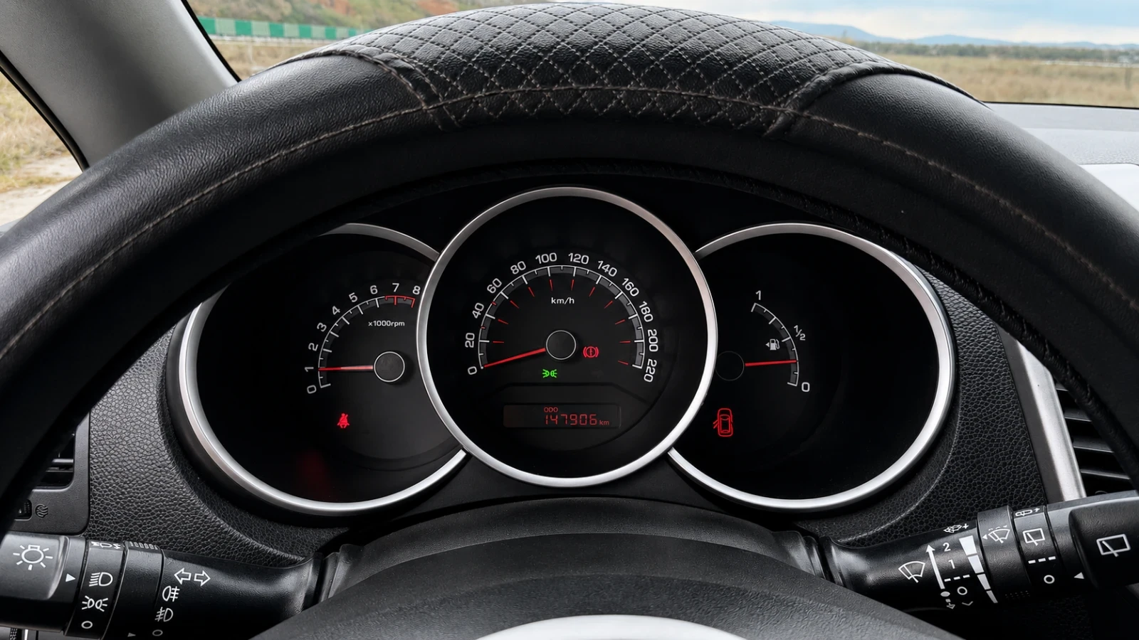 Kia Venga 1.4 бензин /газ, снимка 8 - Автомобили и джипове - 53936960