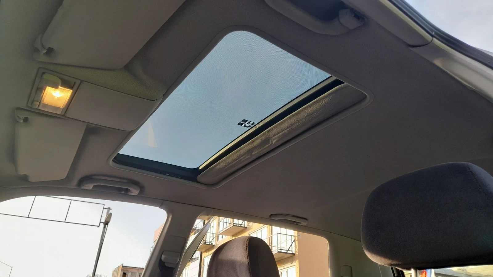 VW Golf 1.8 газ Klimatik Automatic , снимка 15 - Автомобили и джипове - 54232846