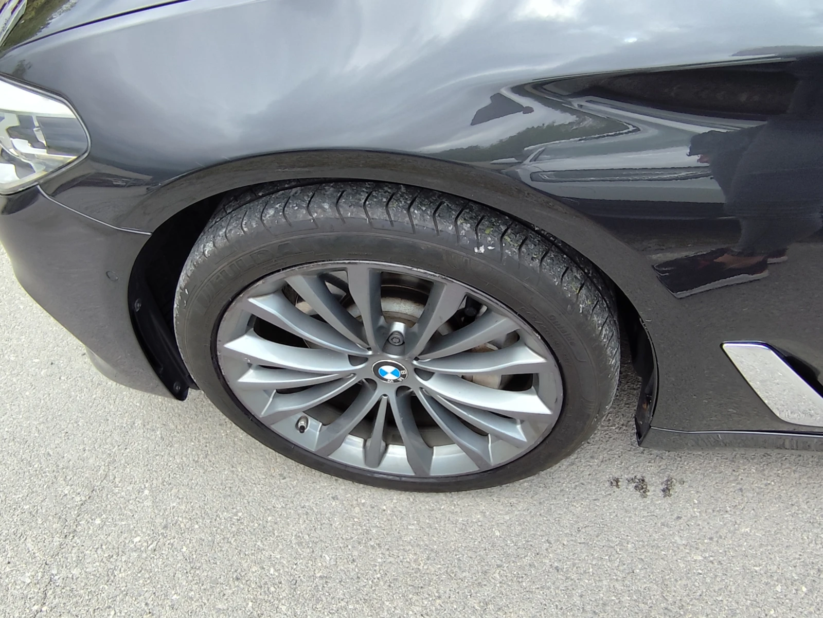 BMW 530 D XDrive* АВТОМАТИК* LED* EURO6C* , снимка 16 - Автомобили и джипове - 54376930