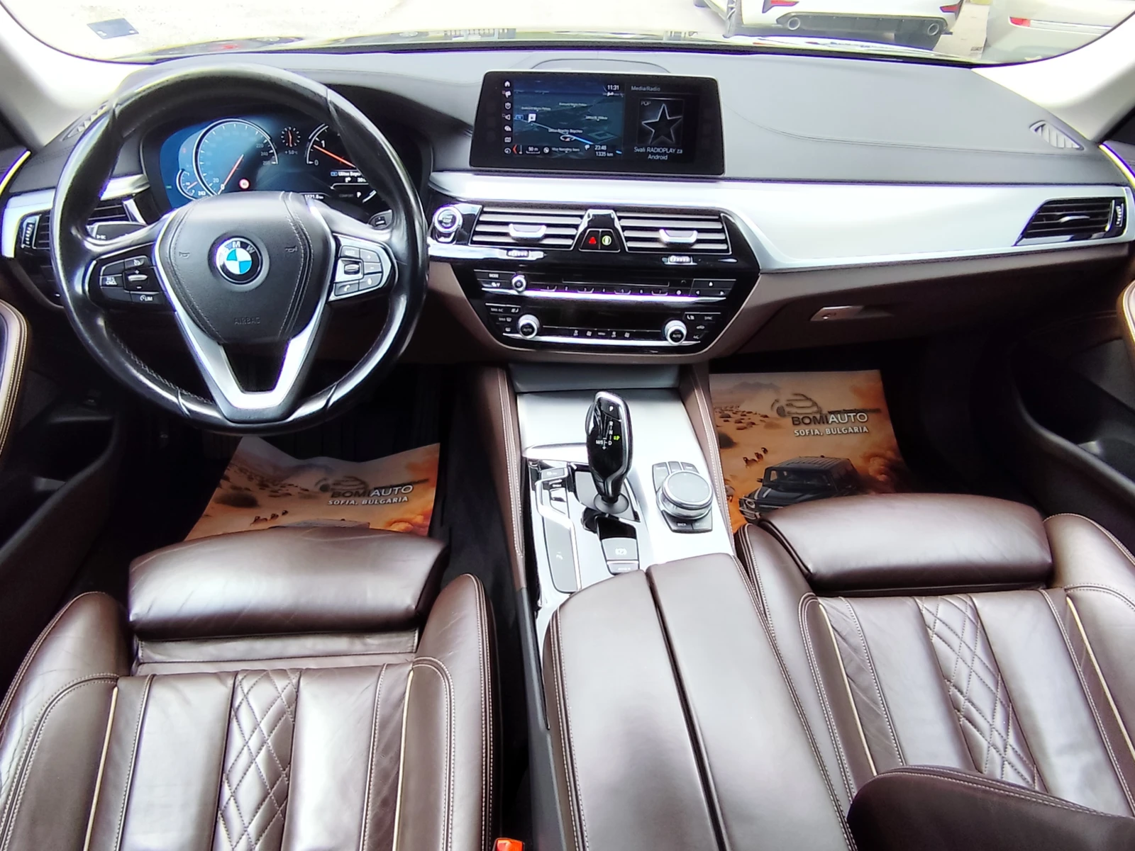 BMW 530 D XDrive* АВТОМАТИК* LED* EURO6C* , снимка 10 - Автомобили и джипове - 54376930