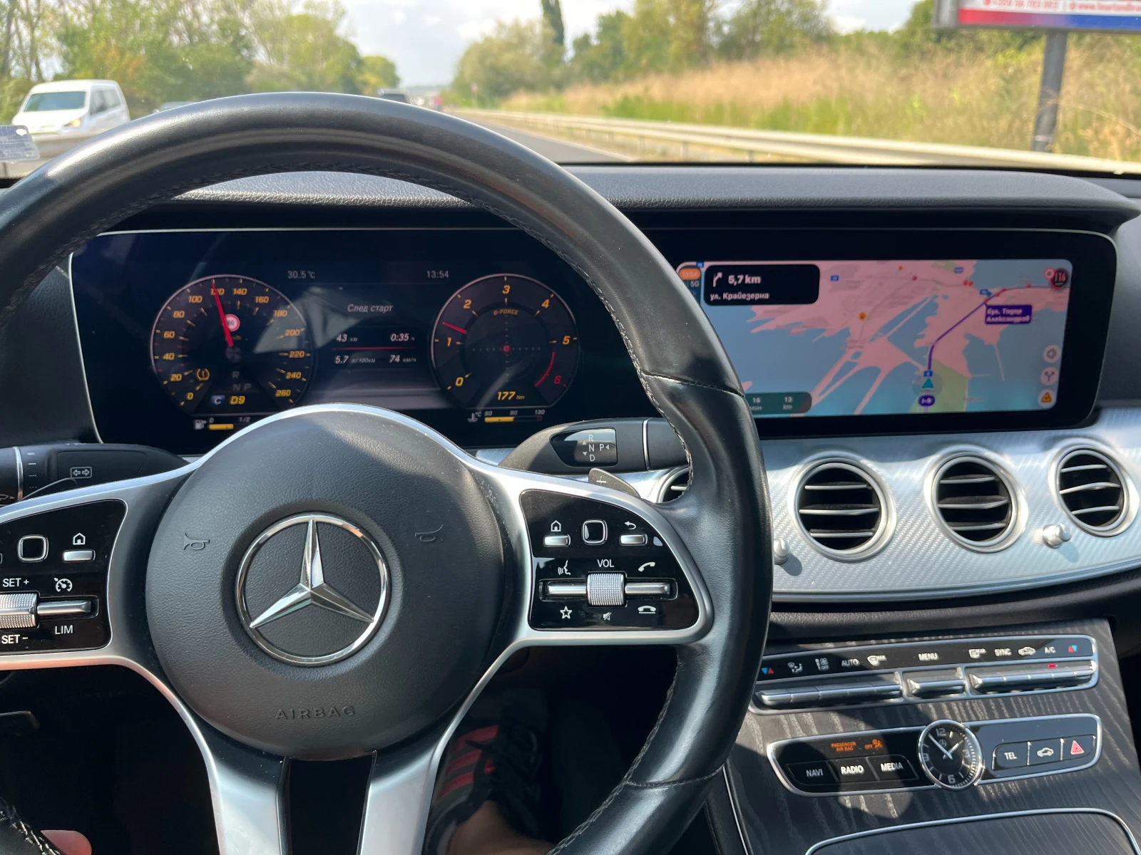 Mercedes-Benz E 350 E350 286ps, снимка 13 - Автомобили и джипове - 55136247