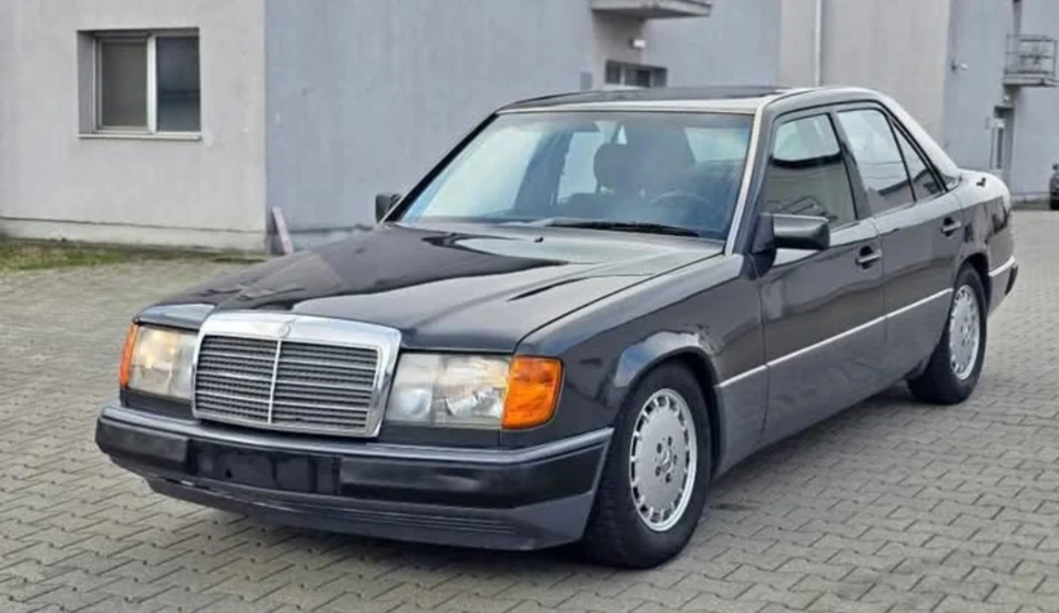 Mercedes-Benz 124 300D, снимка 8 - Автомобили и джипове - 55138071