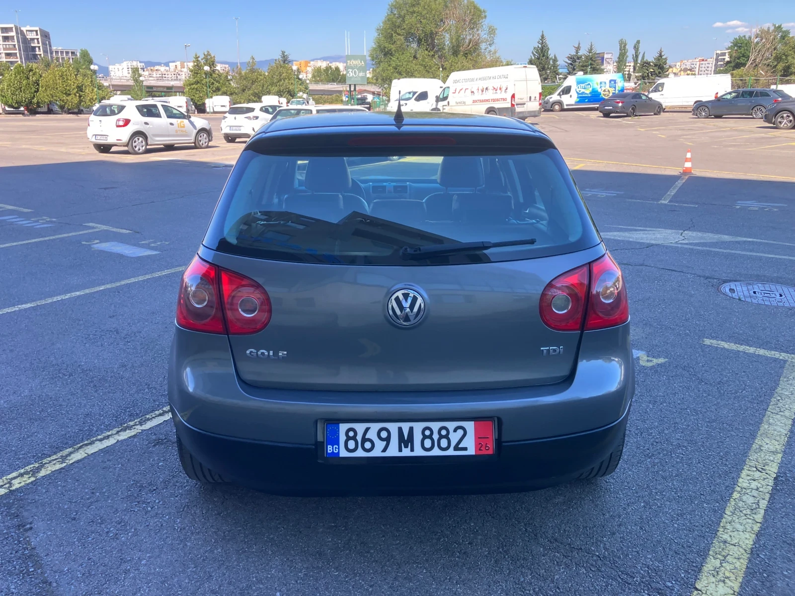 VW Golf 1.9TDI-HLINE, снимка 5 - Автомобили и джипове - 55779335